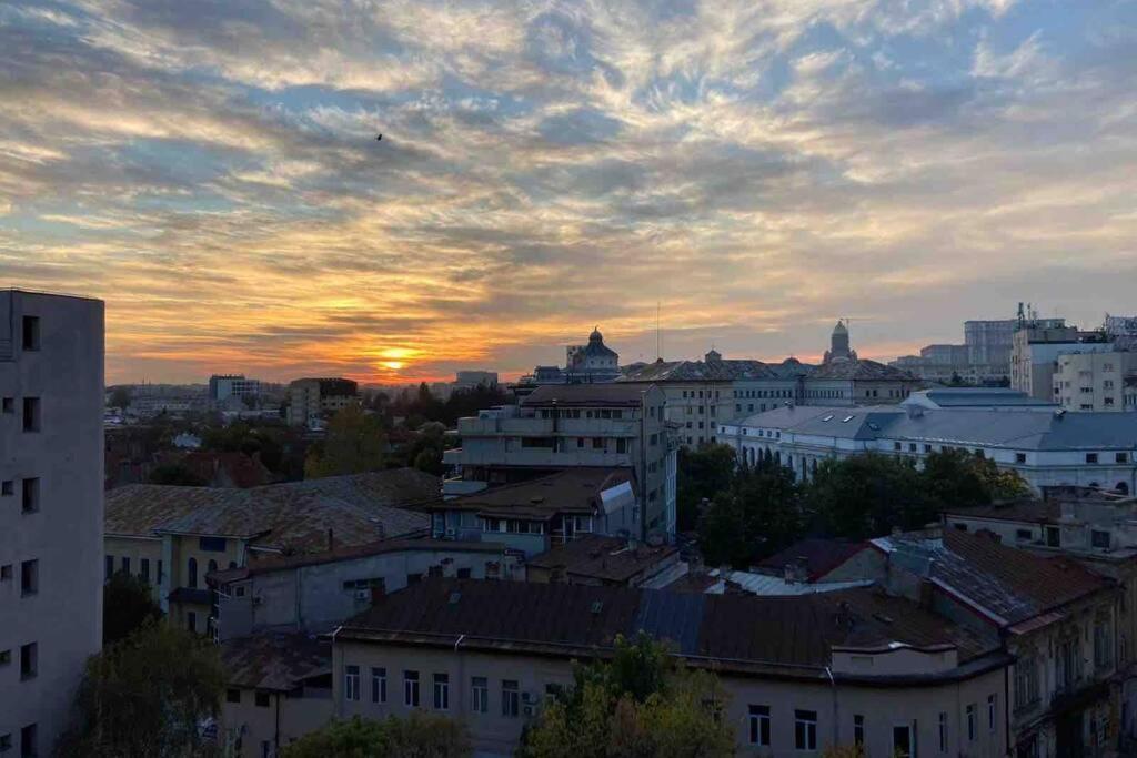 Good Vibes Central Apartment Бухарест Екстер'єр фото