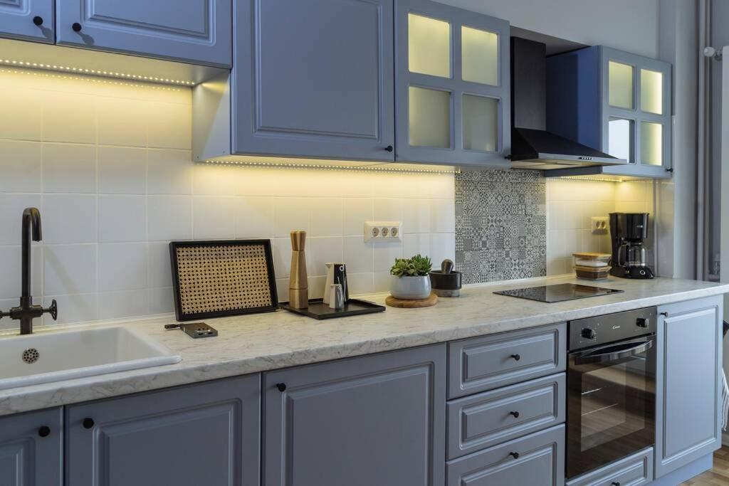 Good Vibes Central Apartment Бухарест Екстер'єр фото