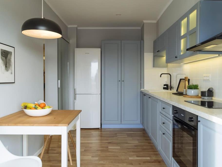 Good Vibes Central Apartment Бухарест Екстер'єр фото